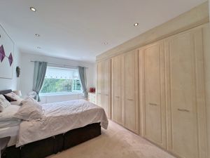 Photo 31- click for photo gallery